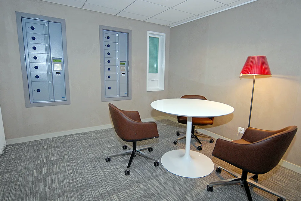 Salon opérations espèces