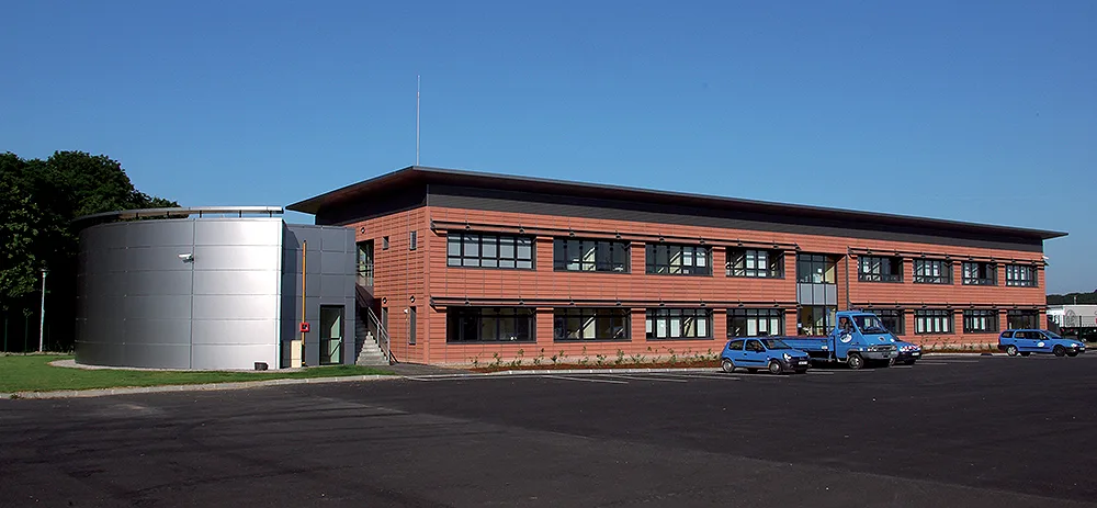 Bâtiment tertiaire et salle de contrôle - Projet MA3 - Saint-Clair-sur-Epte (95)